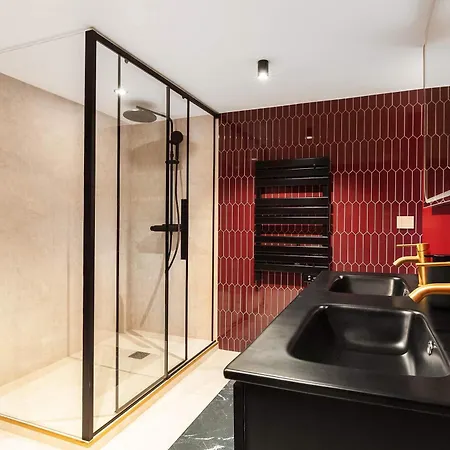 Luxury Duplex 2bdr-6p - Bath And Billard Apartment